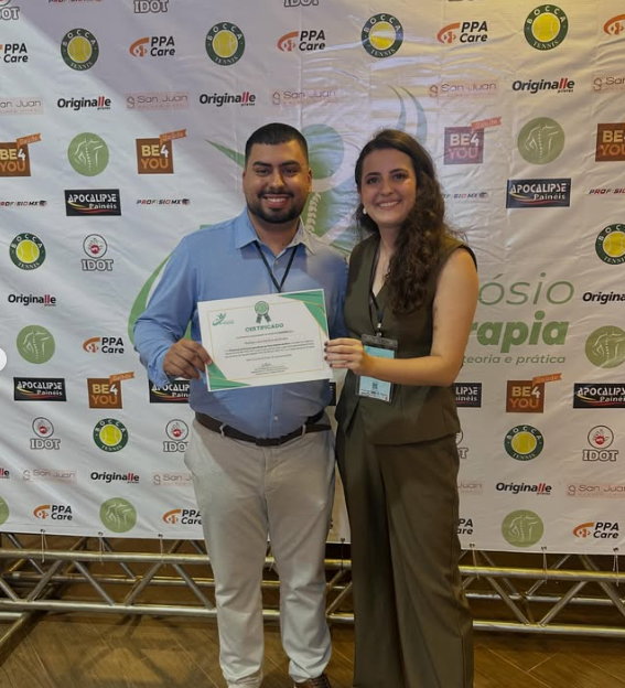 Dr. Rodrigo em curso de atualização profissional